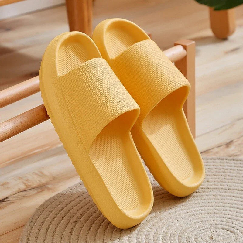 COMFY CUSHY SLIPPERS