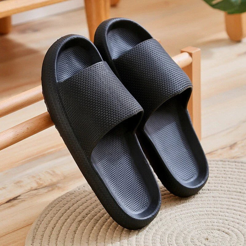 COMFY CUSHY SLIPPERS