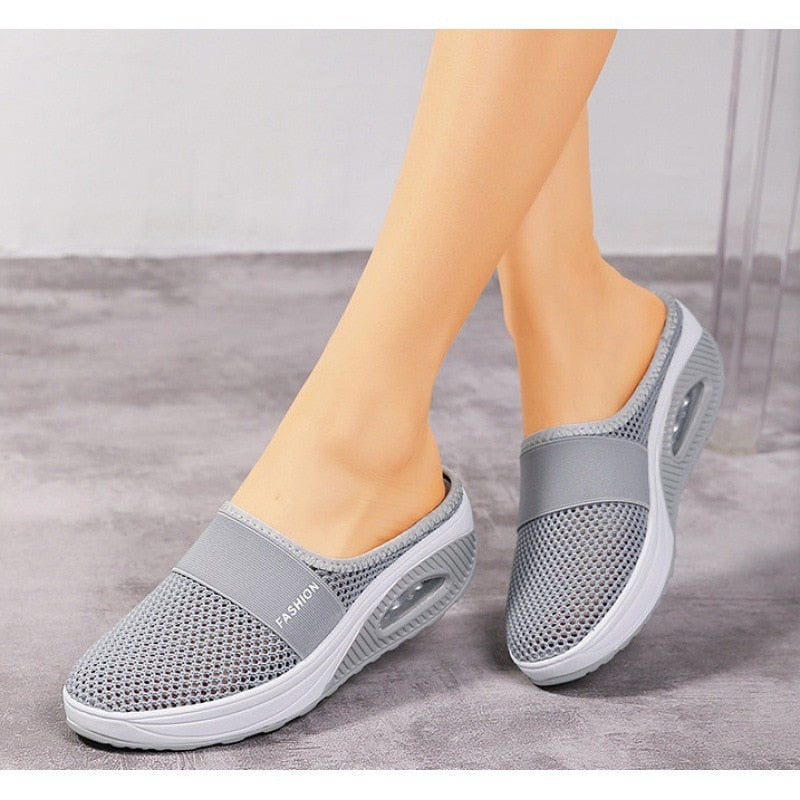 Slip-On Walking Shoes with Air Cushion